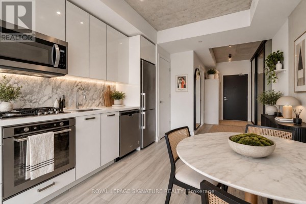 1204 - 458 Richmond Street W, Toronto, ON M5V0S9 Photo 5
