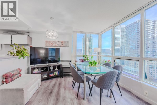 1204 555 Jervis Street, Vancouver, BC V6E4N1 Photo 3