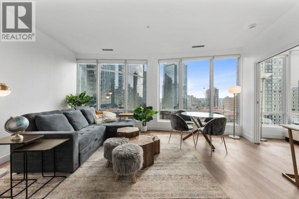 1204 989 Nelson Street, Vancouver, BC V6Z2S1 Photo 2