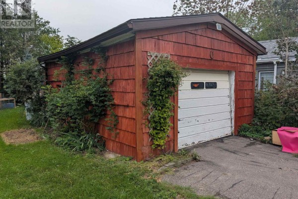 12040 Lakeshore Road, Wainfleet, ON L0S1V0 Photo 2