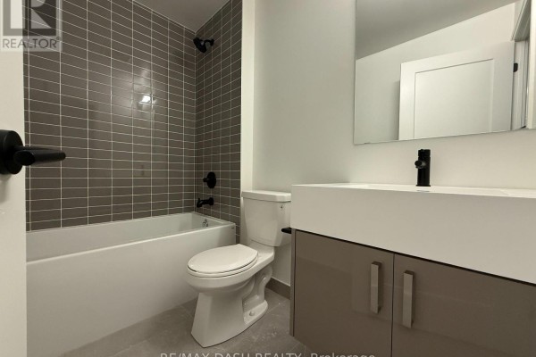 1205 - 280 Dundas Street W, Toronto, ON M5T0E3 Photo 4