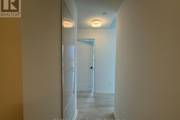 1205 - 280 Dundas Street W, Toronto, ON M5T0E3 Photo 5