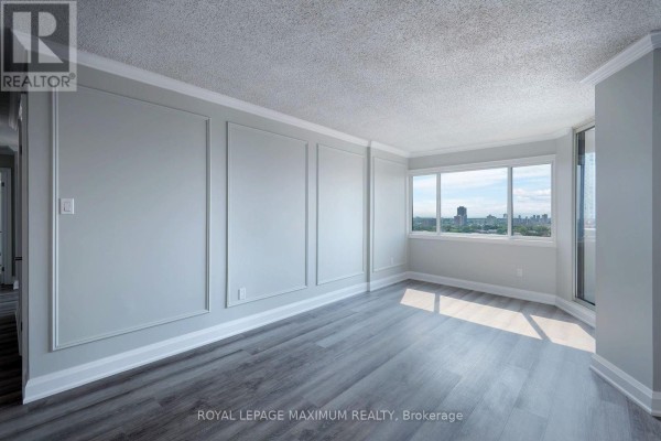 Living room - 1205 - 50 Elm Drive E, Mississauga, ON L5A3X2 Photo 4