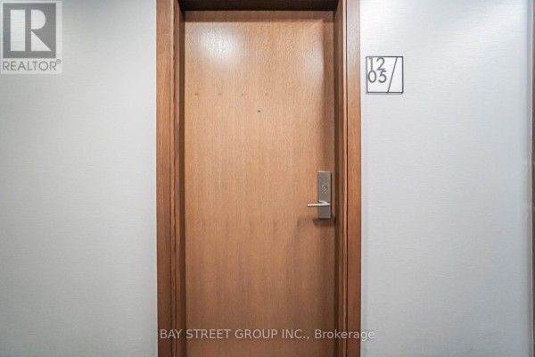 1205 - 56 Forest Manor Road, Toronto, ON M2J0E5 Photo 4