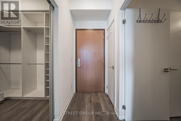 1205 - 56 Forest Manor Road, Toronto, ON M2J0E5 Photo 5