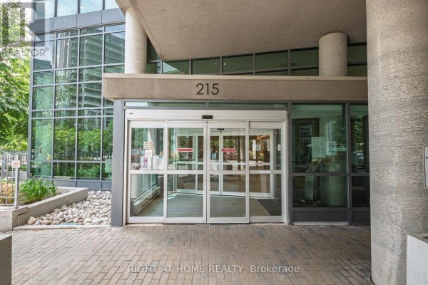 1206 - 215 Fort York Boulevard, Toronto, ON, photo 2