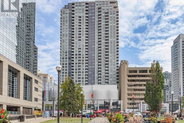 1206 - 8 Hillcrest Avenue, Toronto