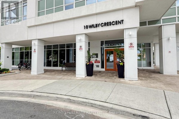 1207 - 10 Wilby Crescent, Toronto, ON, photo 2