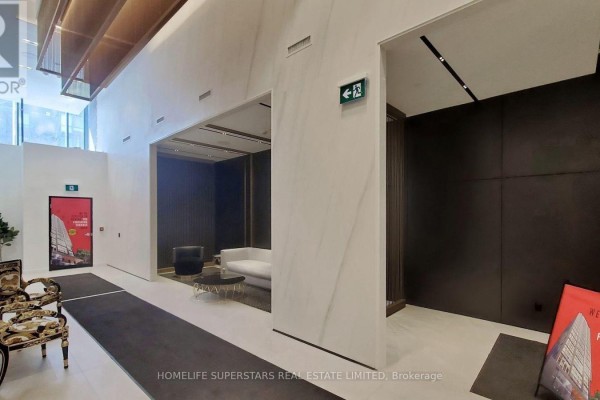 Kitchen - 1207 - 319 Jarvis Street, Toronto, ON M5B2C2 Photo 3