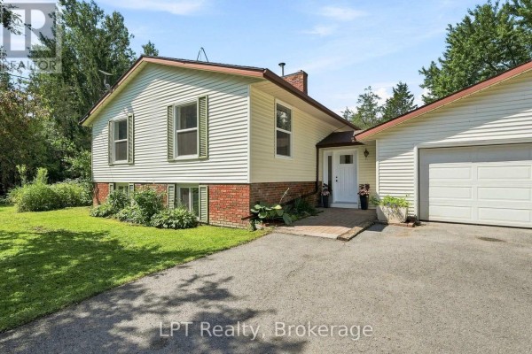 1207 County Rd 9 Street, Greater Napanee, ON, photo 2