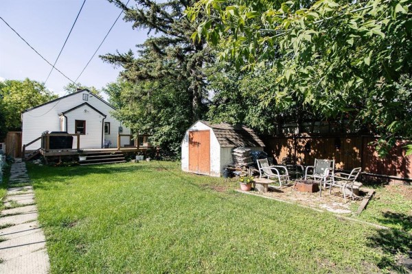 1209 9th Street, Brandon, MB R7A4C5 Photo 4