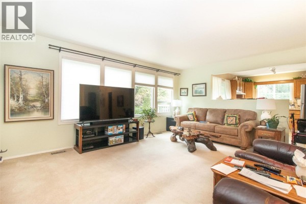1209 Brookside Avenue Unit# 2, Kelowna, BC, photo 3