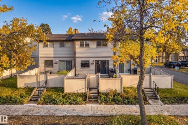 Den - 1209 Hooke Rd Nw, Edmonton, AB T5A4A5 Photo 4