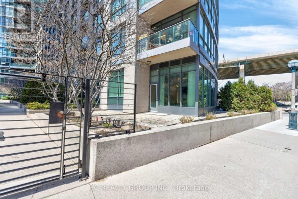 121 - 231 Fort York Boulevard, Toronto, ON M5V1B2 Photo 5