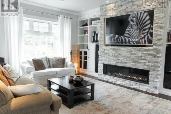 121 & 123 Duke Street, Chester, NS B0J1J0 Photo 4
