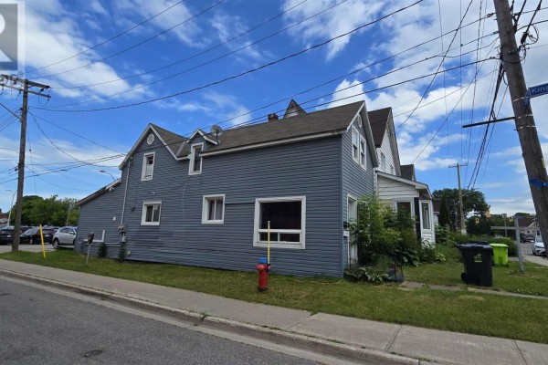 121-123 Elgin St, Sault Ste  Marie, ON P6A2Y6 Photo 5