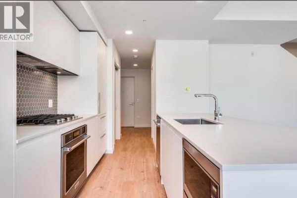121 1502 Scott Crescent, Vancouver, BC V8B1G4 Photo 5