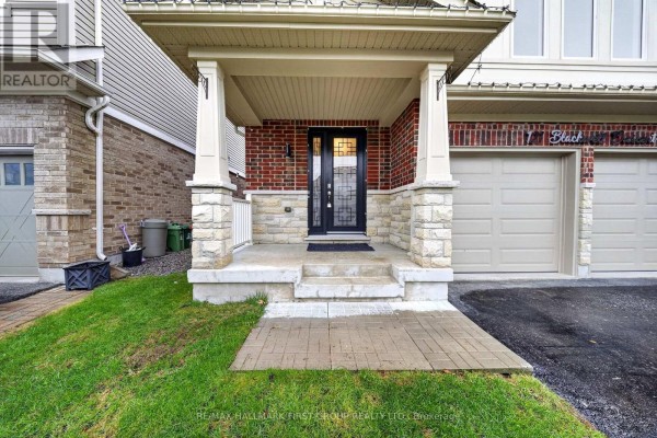 121 Blackwell Crescent, Oshawa, ON L1L0C1 Photo 4