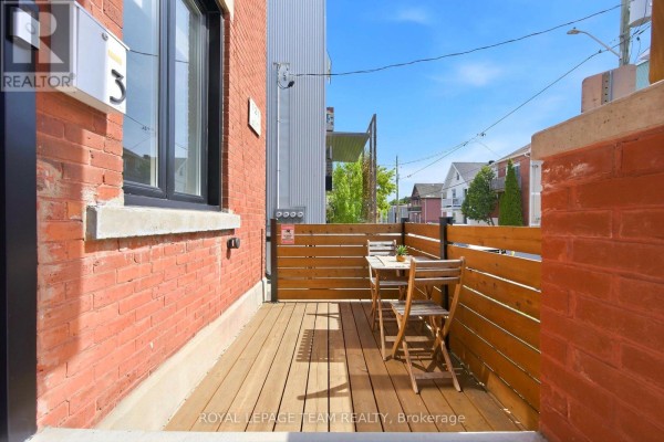 121 Carruthers Avenue, Ottawa, ON K1Y1N4 Photo 4