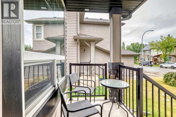 Kitchen - 121 Chapalina Heights Se, Calgary, AB T2X0B2 Photo 2