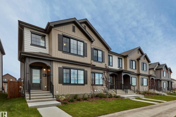 Townhouse for sale at 121 Chelles Wd, St  Albert, AB - MLS® 1VWhx1