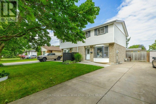 121 Dorothy Street, St  Catharines, ON, photo 2