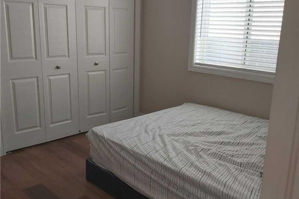 Bedroom 3 - 121 Essex Drive, Belleville, ON K8N0S7 Photo 5