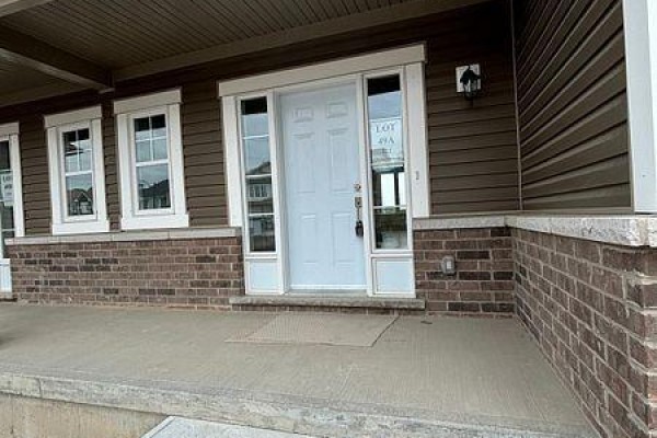 121 Gildersleeve Boulevard, Loyalist, ON, photo 2