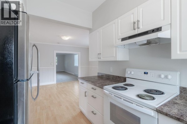 Bedroom - 121 Harewood Rd, Nanaimo, BC V9R2Y7 Photo 5