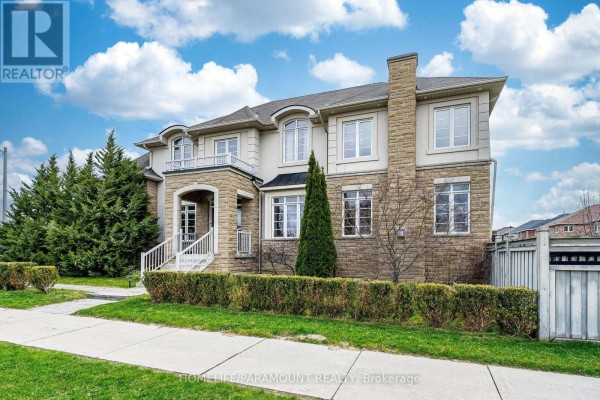 Family room - 121 Highmark Drive, Vaughan, ON L4H0J6 Photo 5