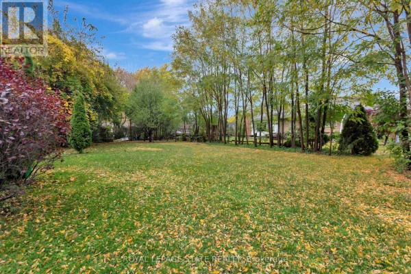 121 King Street E, Hamilton, ON, photo 3