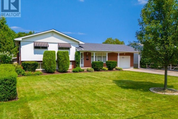 121 Lockhart Drive, St  Catharines, ON, photo 2