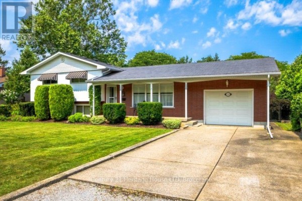 121 Lockhart Drive, St  Catharines, ON, photo 3