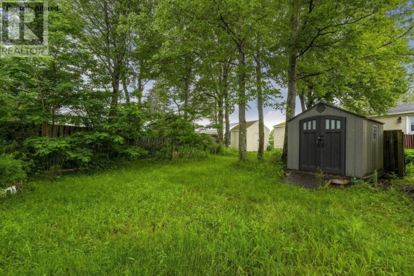 Laundry room - 121 Milo Terrace, Beaver Bank, NS B4E1N5 Photo 5