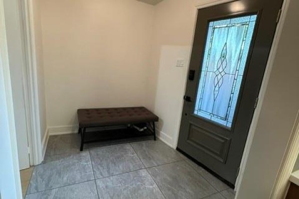 4pc Ensuite bath - 121 Paisley Boulevard E, Mississauga, ON L5A1P6 Photo 3