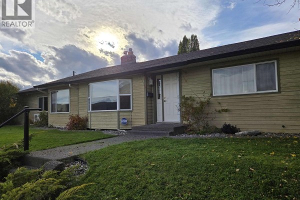 Residential for sale at 121 S Seventh Avenue, Williams Lake, BC - MLS® qFXHri