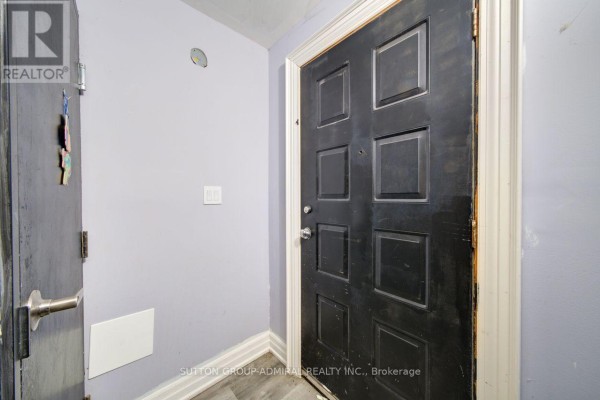 Primary Bedroom - 121 Seventh Street, Midland, ON L4R3Y9 Photo 4