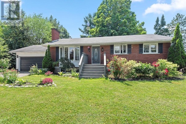 121 Stamford Drive, Drummond/north Elmsley, ON K7H3C1 Photo 2