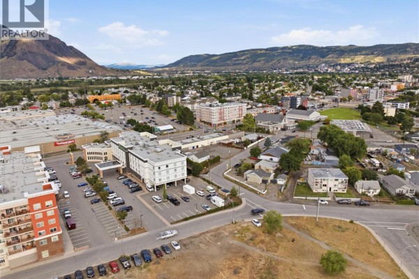 121 Willow Street, Kamloops, BC, photo 3