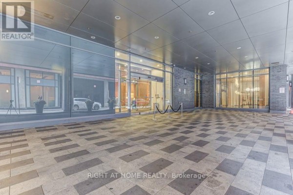 1210 - 295 Adelaide Street W, Toronto, ON, photo 2