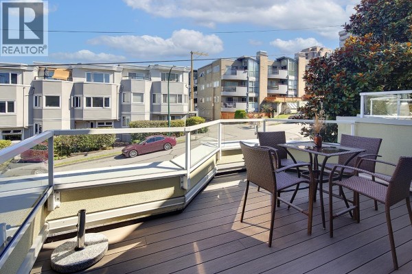 1210 W 7th Avenue, Vancouver, BC, photo 2