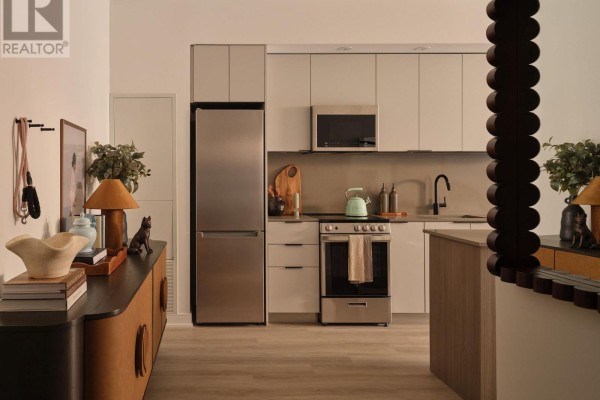 Dining room - 1211 - 65 Trinity Street, Toronto, ON M5A0Y1 Photo 3