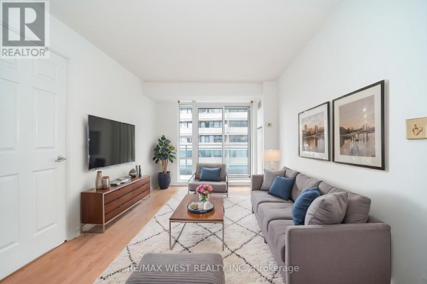 1211 - 736 Spadina Avenue, Toronto, ON, photo 3