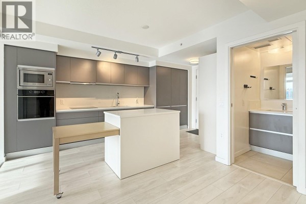 1211 180 E 2nd Avenue, Vancouver, BC V5T0K4 Photo 3