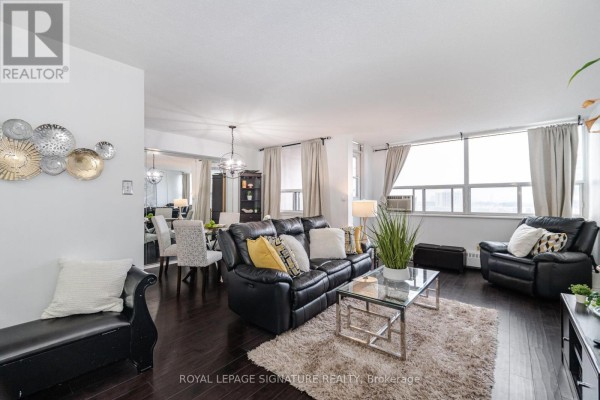 1212 - 451 The West Mall Drive, Toronto, ON, photo 2