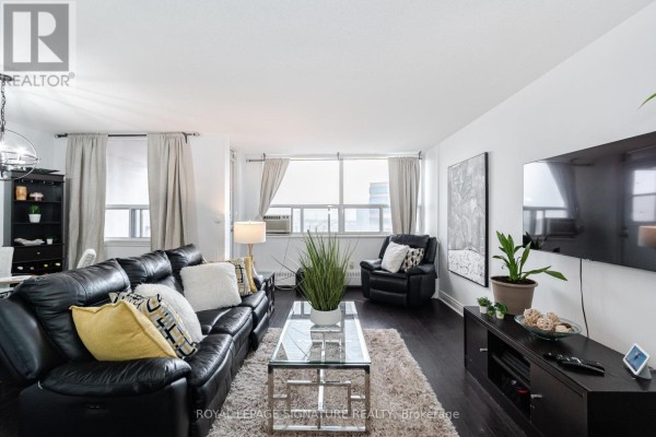 1212 - 451 The West Mall Drive, Toronto, ON, photo 3