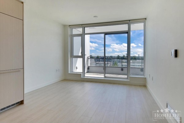 1212 13675 107a Avenue, Surrey, BC, photo 3