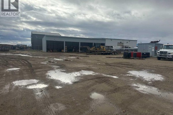 12121 106 Avenue, Grande Prairie, AB T8V8B3 Photo 5
