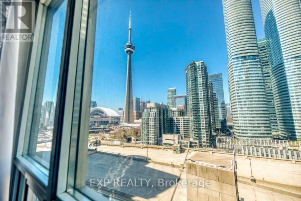 Dining room - 1213 - 208 Queens Quay W, Toronto, ON M5J2Y5 Photo 2