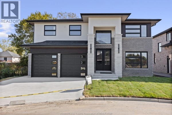 1213 Campana Crescent, Lakeshore